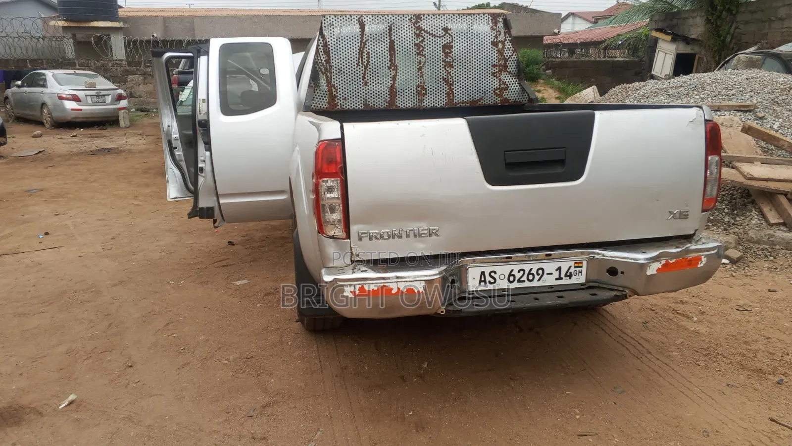 Nissan Frontier 2006 Silver