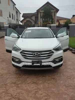 Hyundai Santa Fe 2018 White