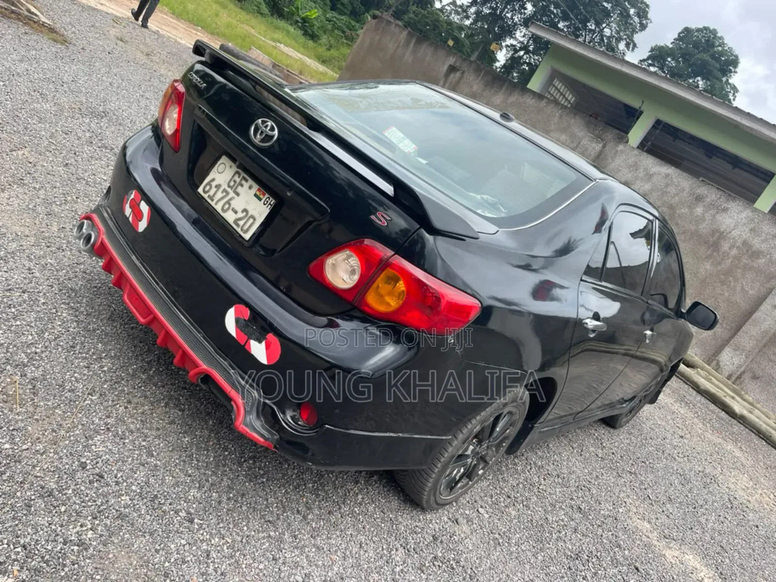 Toyota Corolla 2010 Black