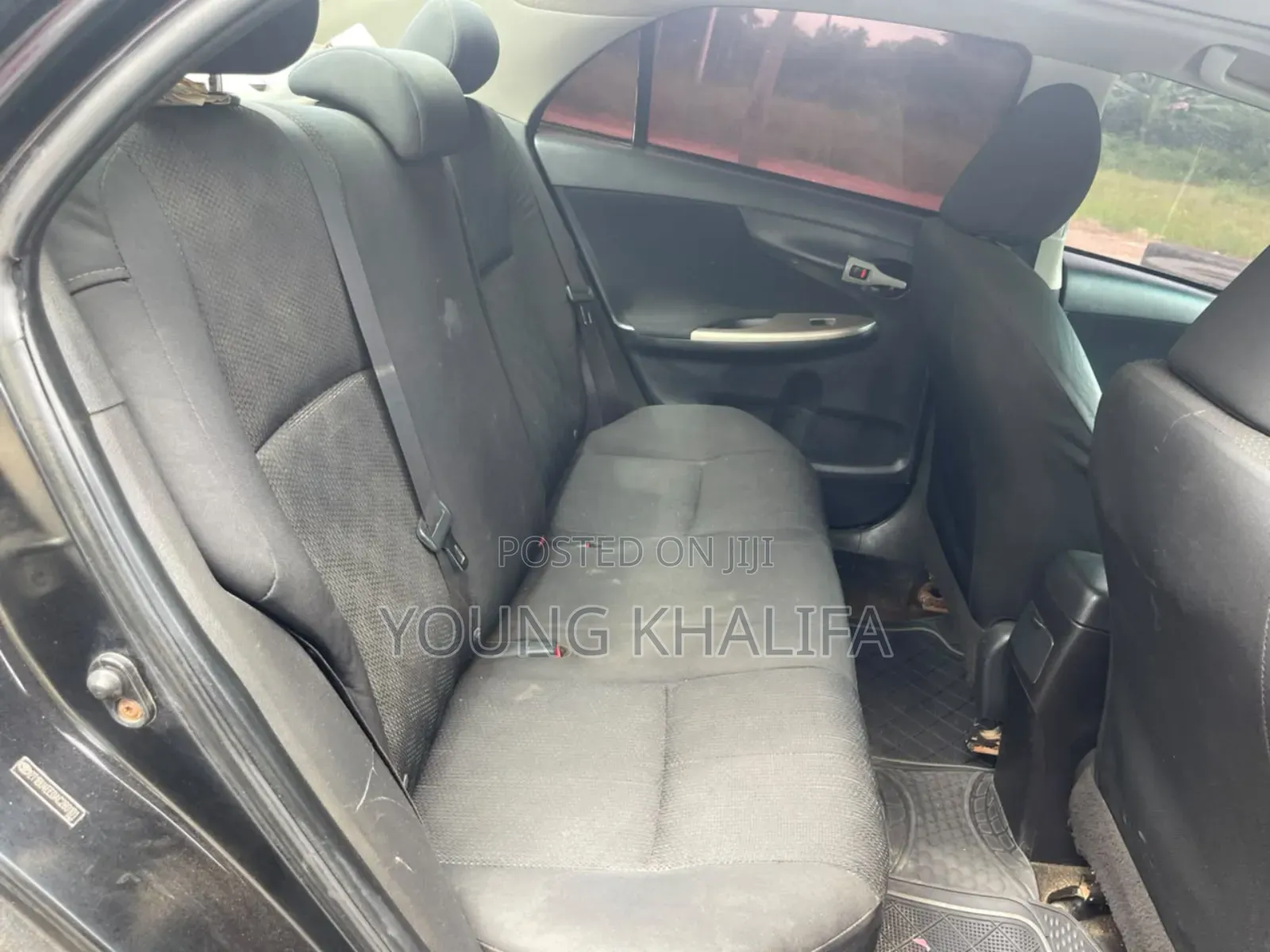 Toyota Corolla 2010 Black