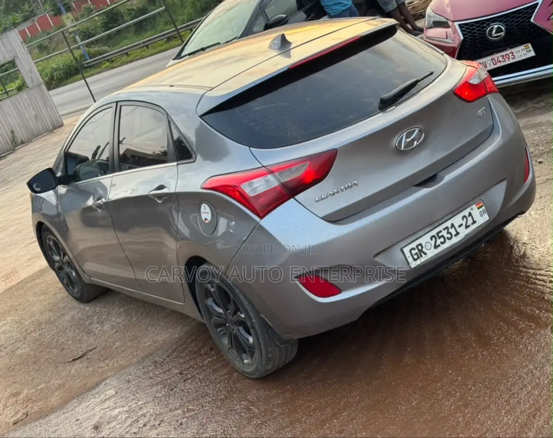 Hyundai Elantra GT 2013 Gray