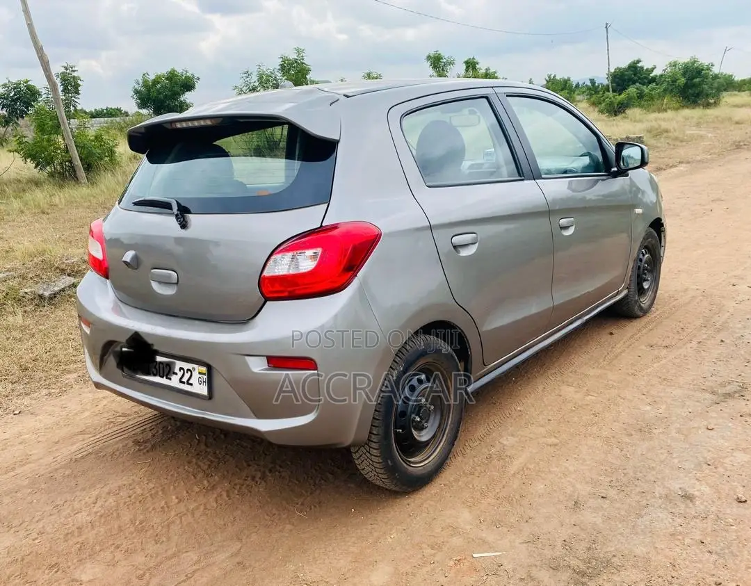 Mitsubishi Mirage 2018 Gray