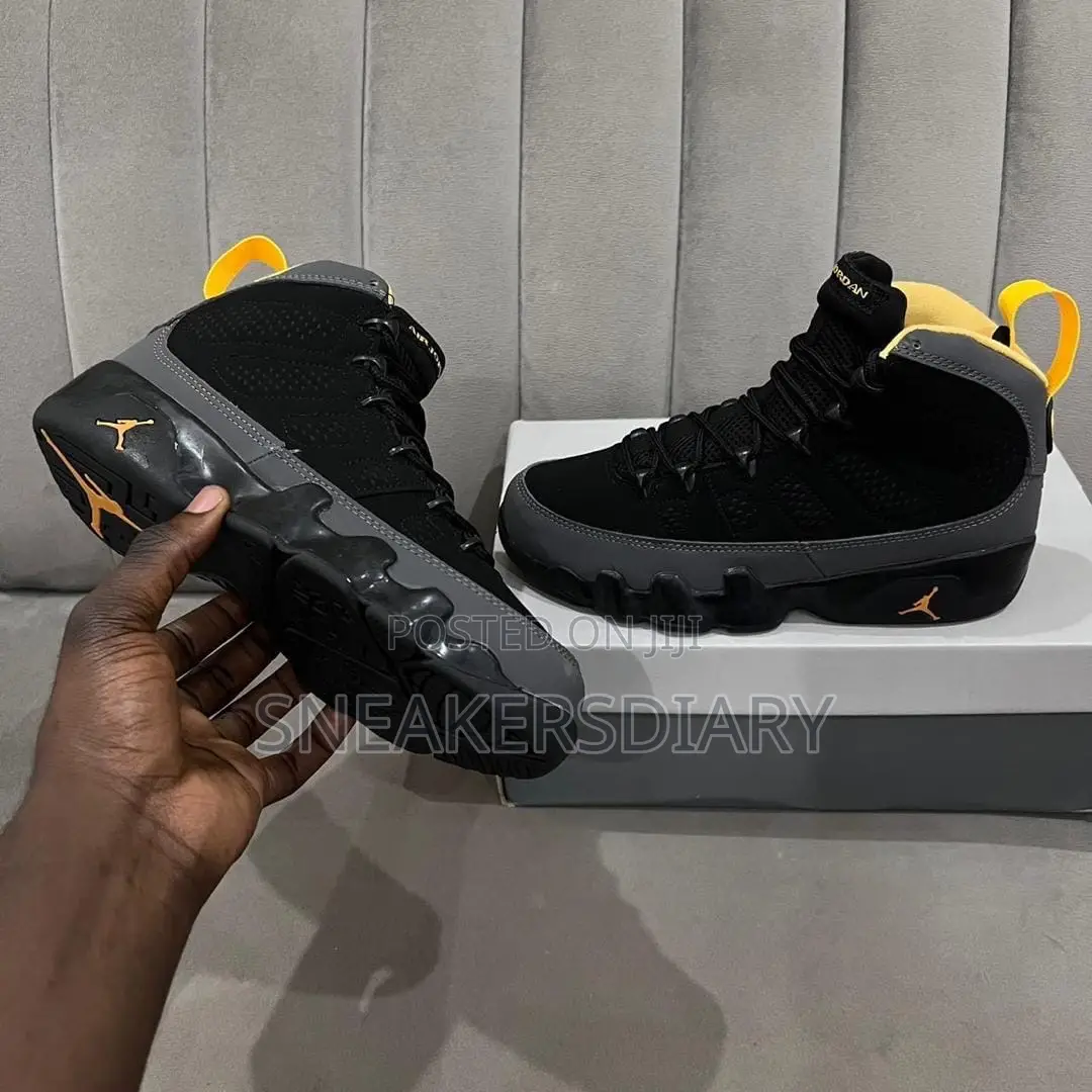 Air Jordan 9