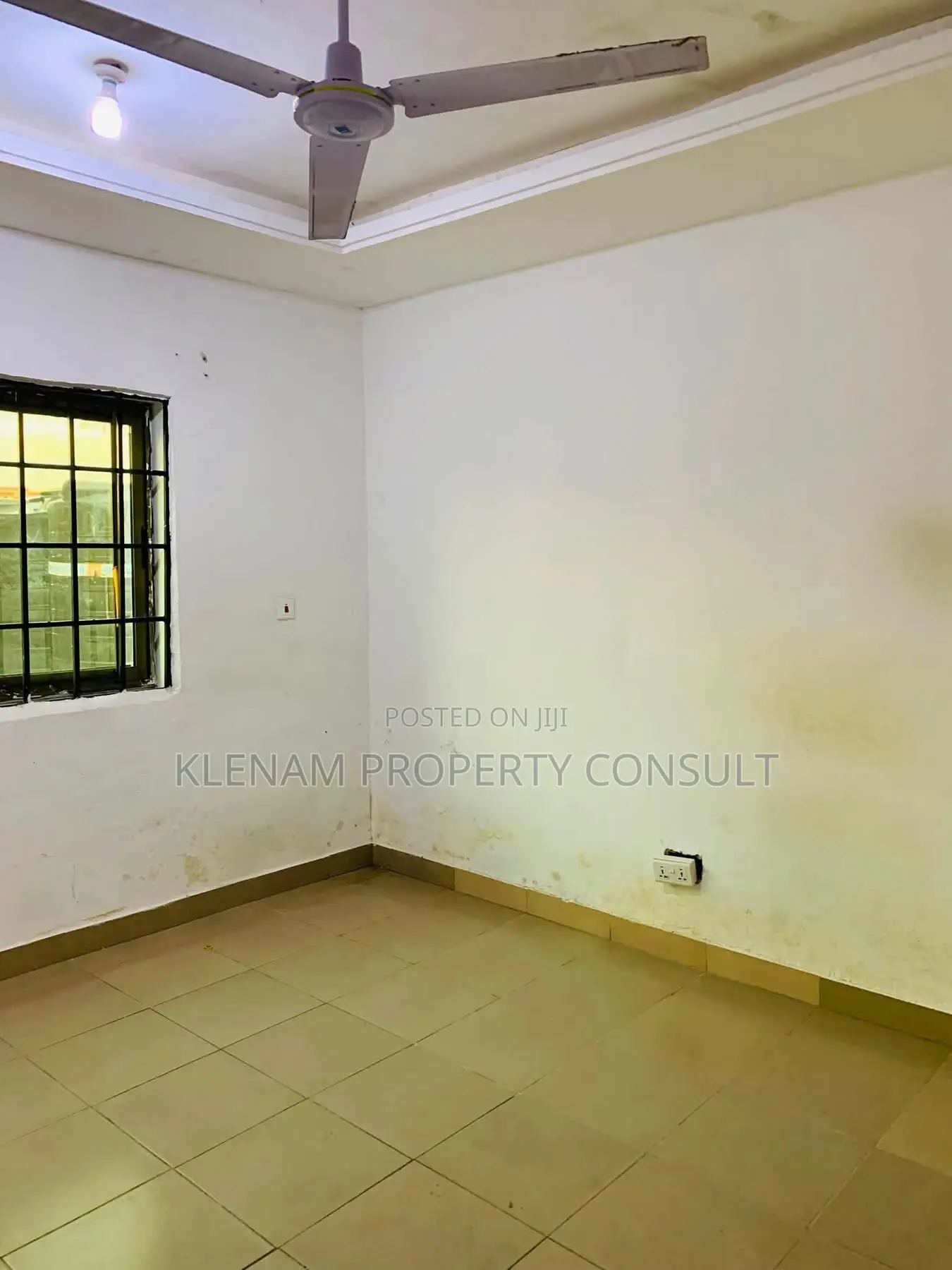 1bdrm Apartment in West Hills Mall Area for rent