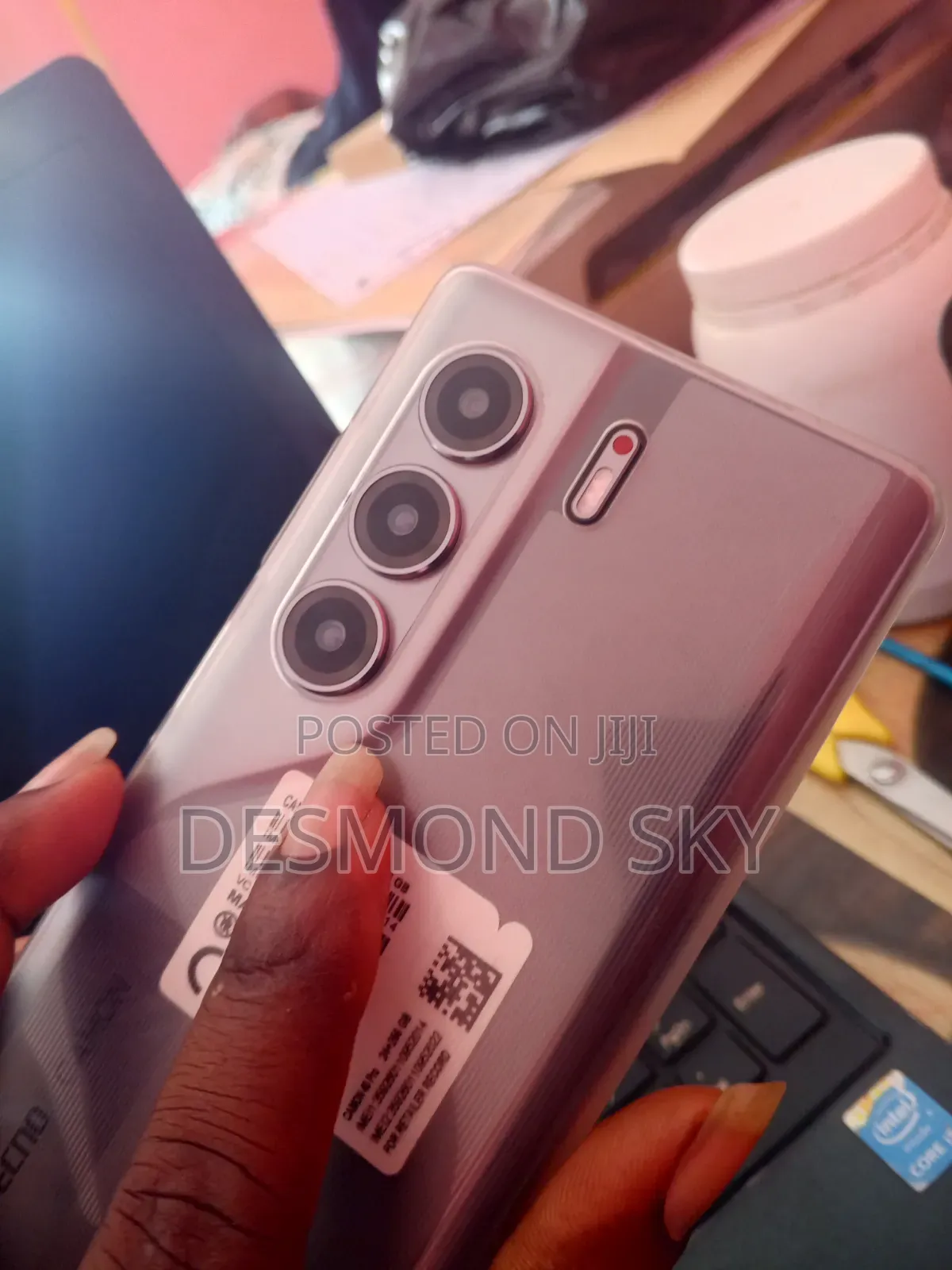New Tecno Camon 40 Pro 4G 256 GB Silver