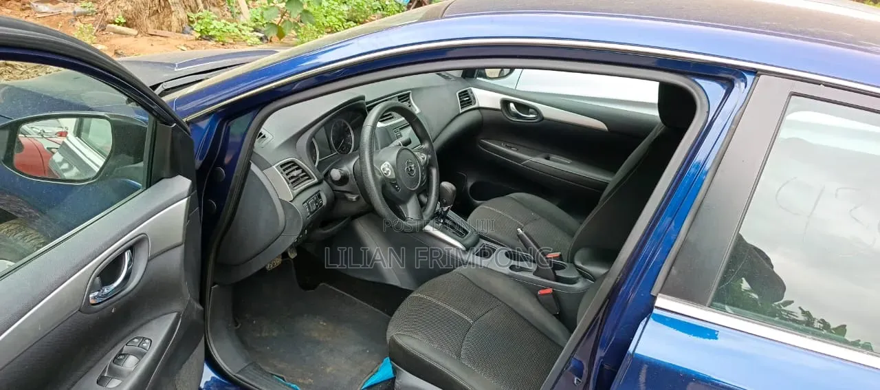 Nissan Sentra 2018 Blue