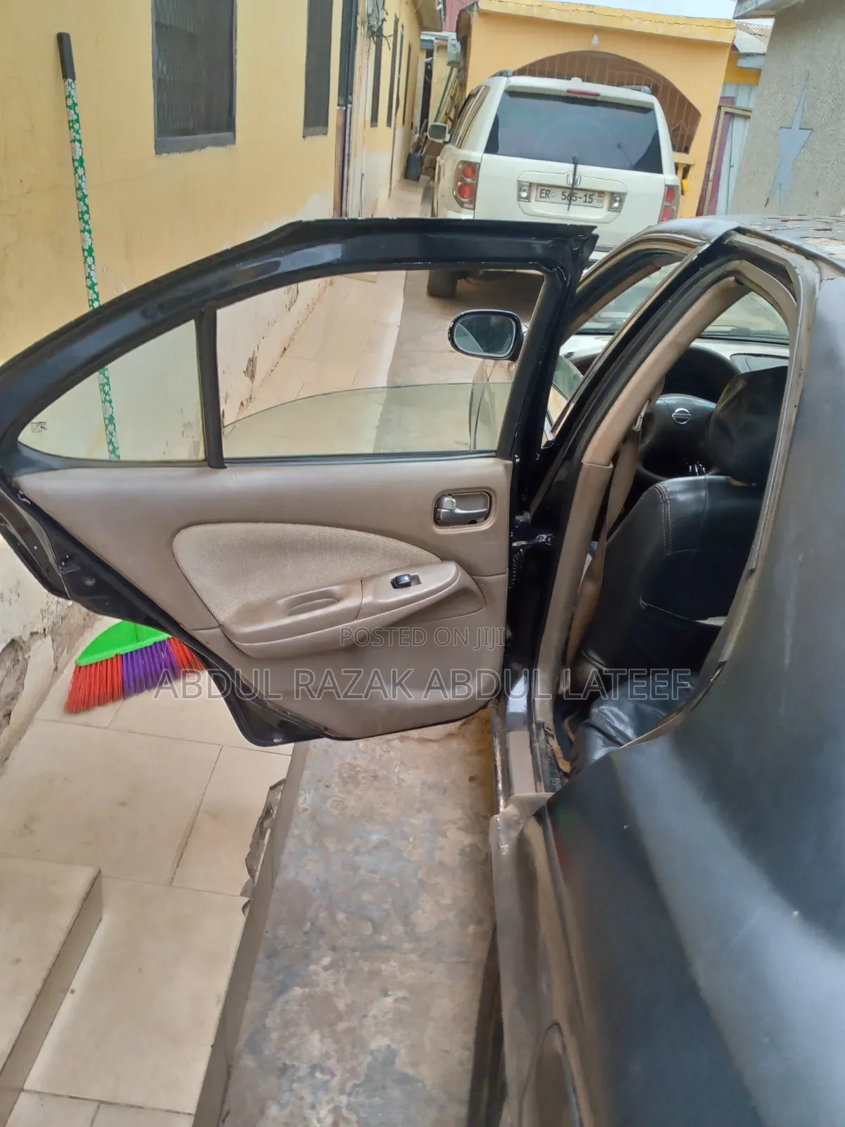 Nissan Sentra 2004 Black
