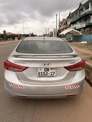Hyundai Elantra GLS Sedan FWD (1.8L 4cyl 6A) 2013 Silver