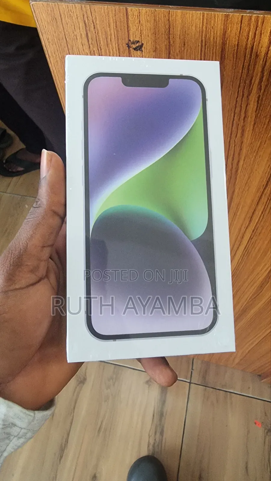 New Apple iPhone 14 128 GB Silver
