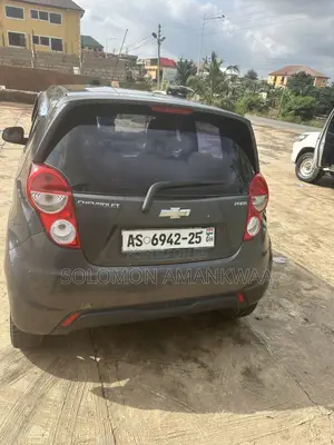 Chevrolet Spark LS 4dr Hatchback (1.2L 4cyl 5M) 2014 Gray