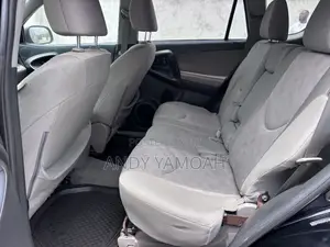 Toyota RAV4 2010 Black