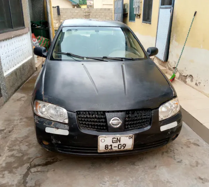 Nissan Sentra 2004 Black