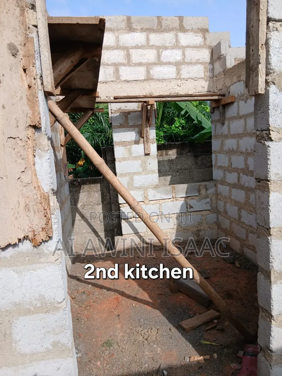 4bdrm House in Ai Estate, Bosomtwe for sale