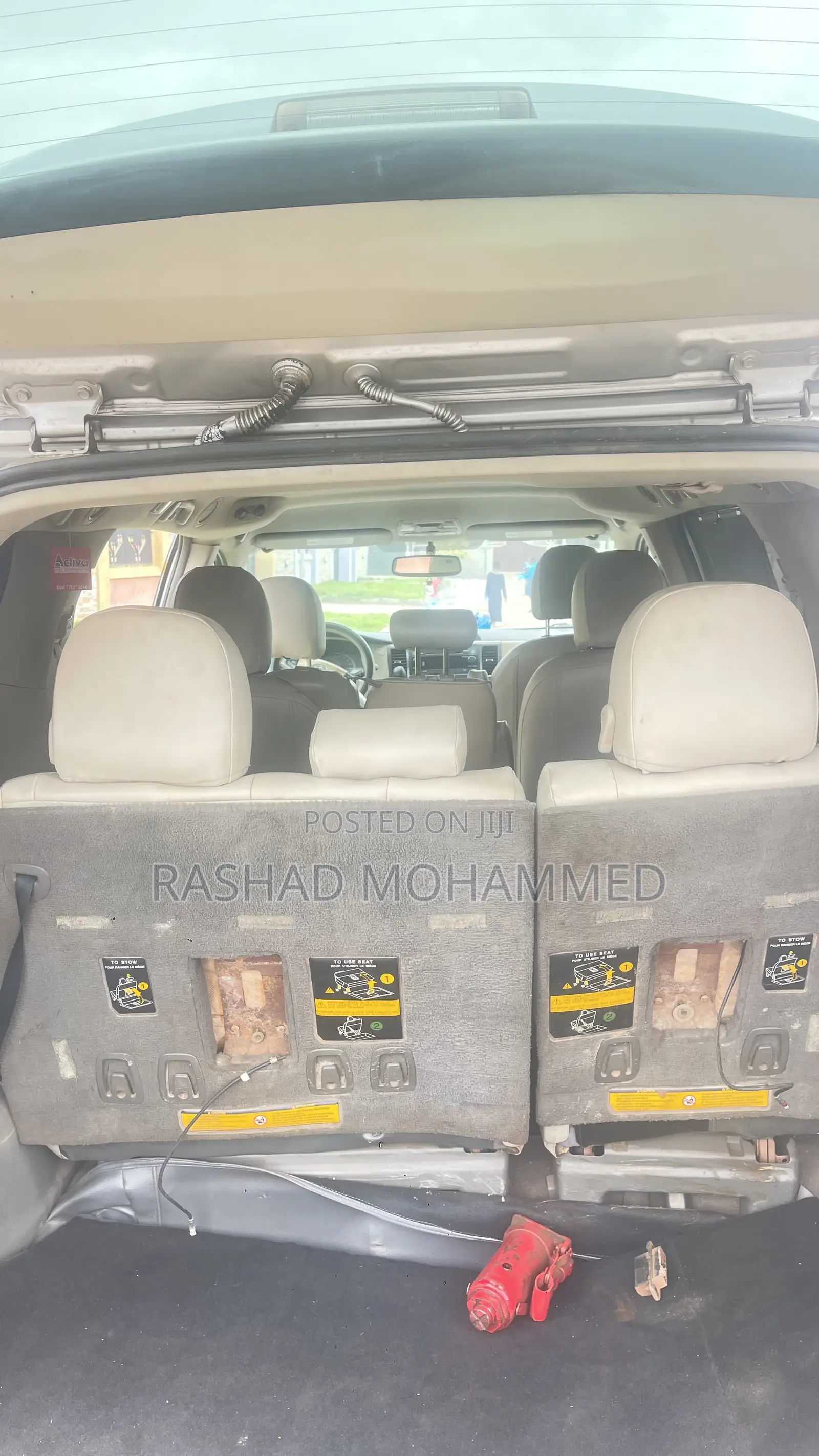 Toyota Sienna XLE 8 Passenger 2012 Silver