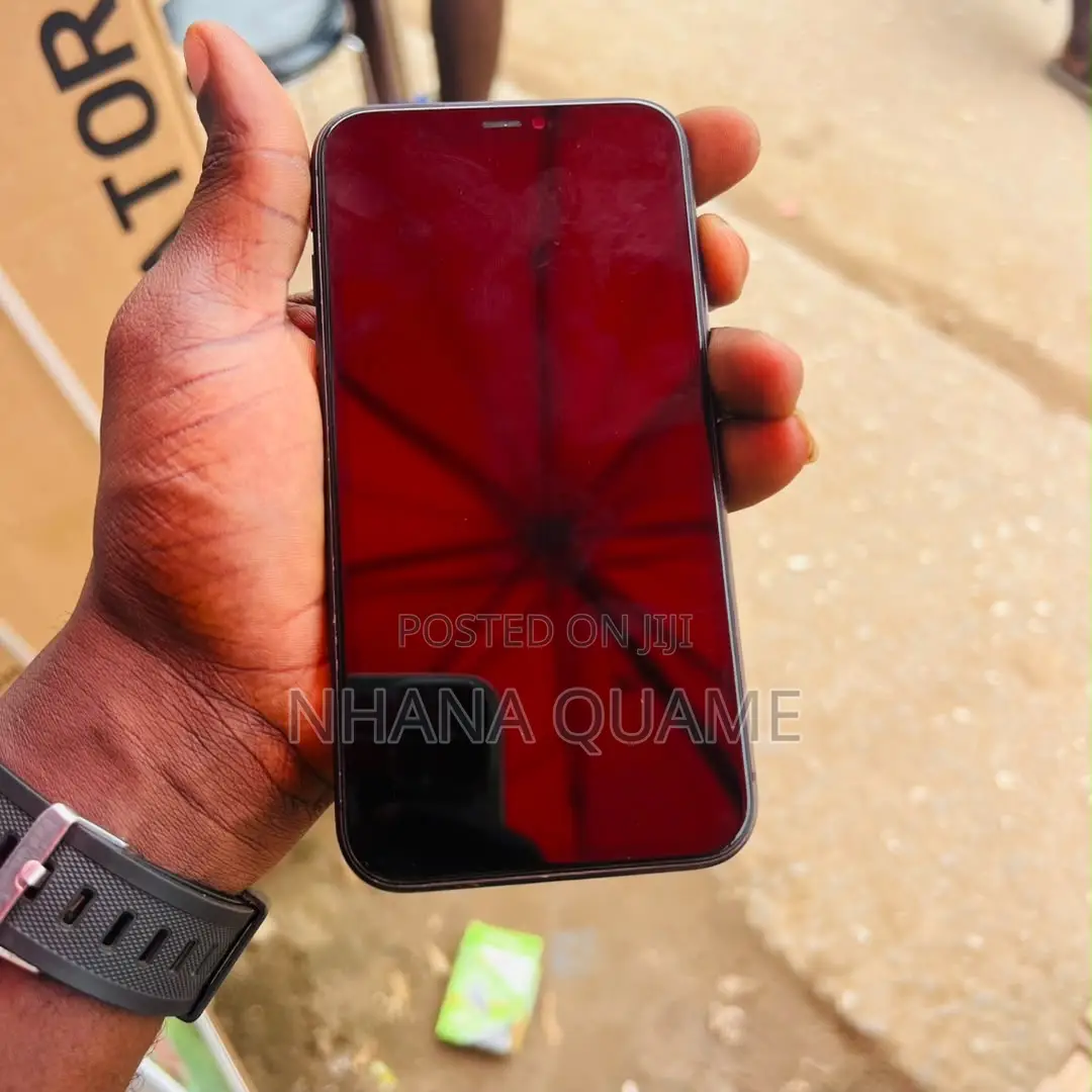 Apple iPhone 11 64 GB Black