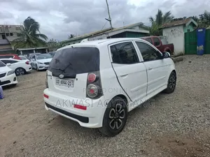 Kia Morning 2010 White