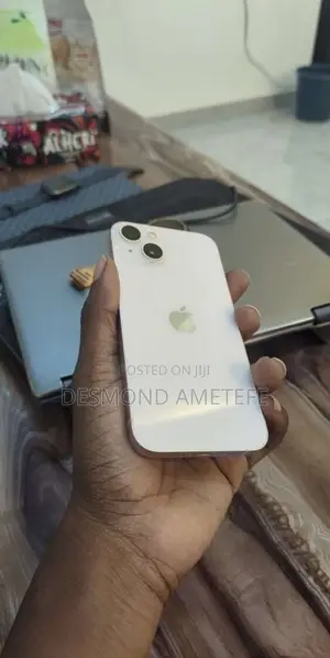 Apple iPhone 13 128 GB White