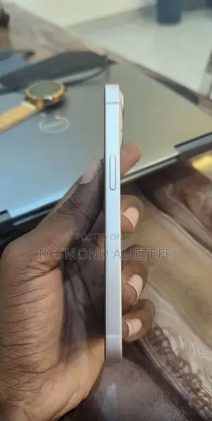 Apple iPhone 13 128 GB White