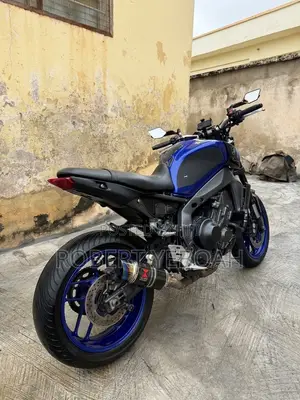Yamaha 2023 Blue