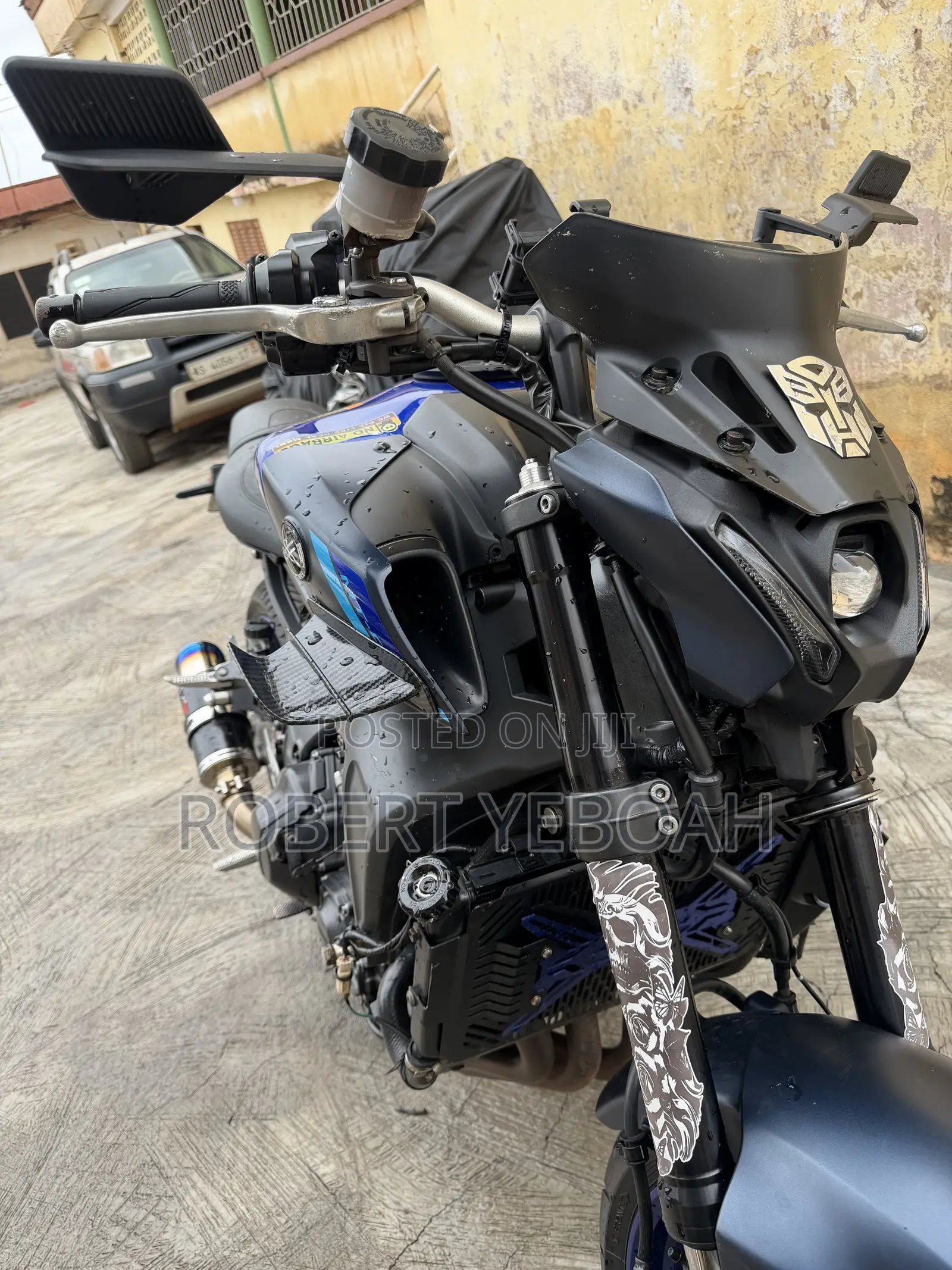 Yamaha 2023 Blue