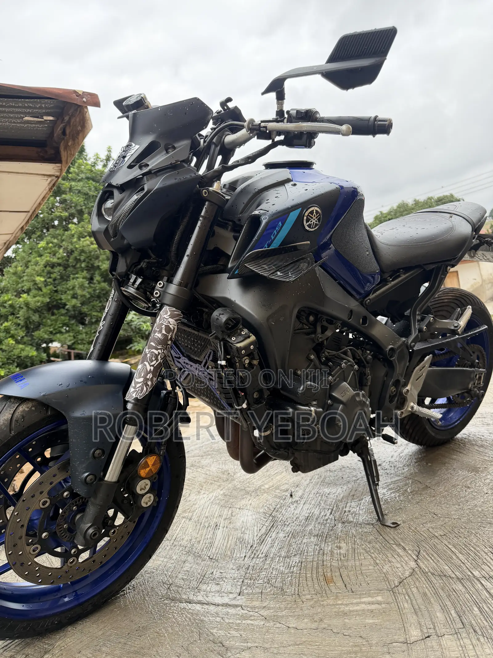 Yamaha 2023 Blue