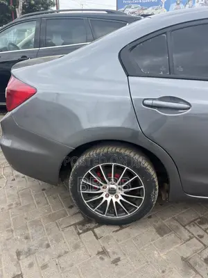 Honda Civic 2012 Gray