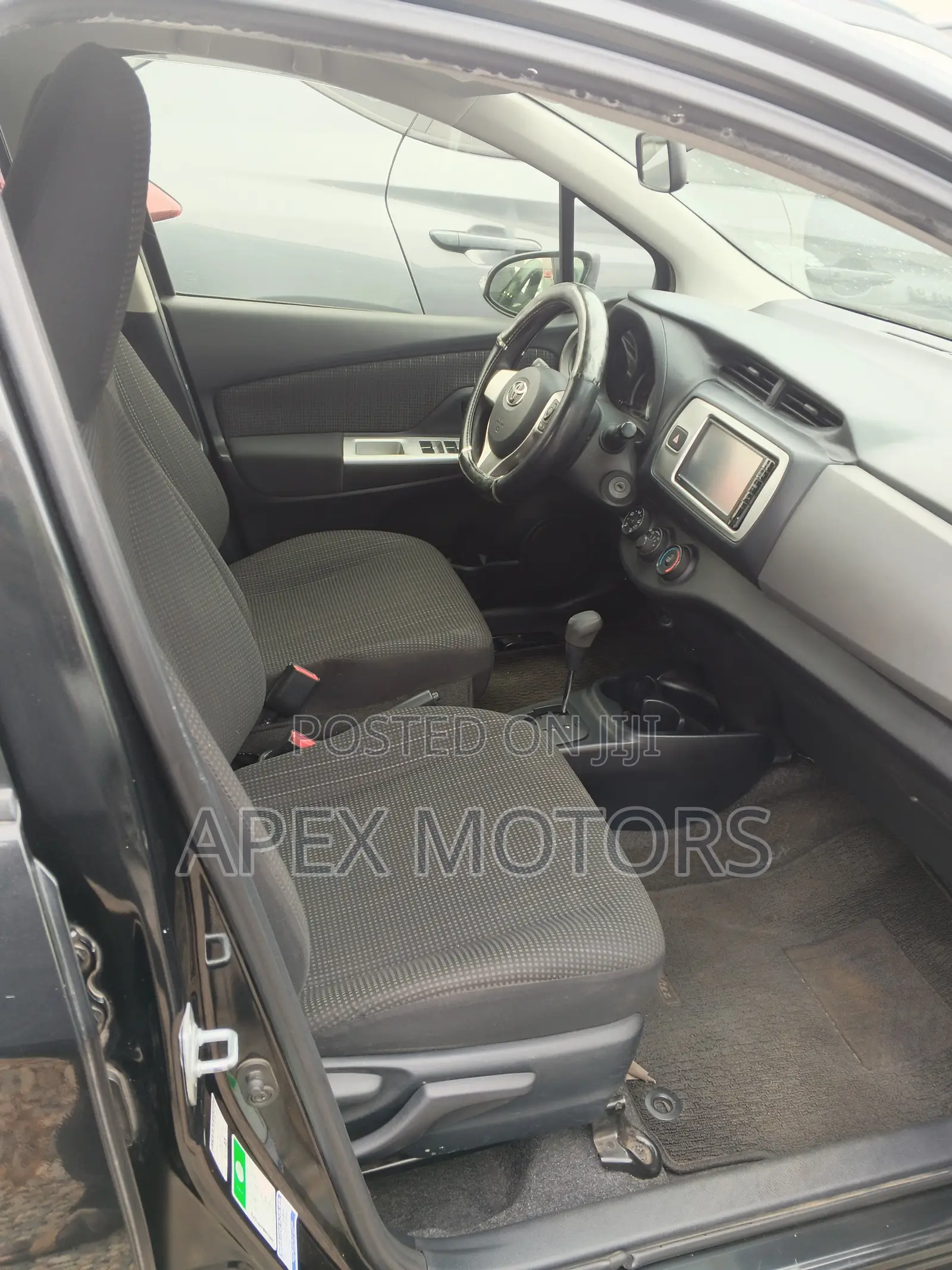 Toyota Vitz 2014 Black