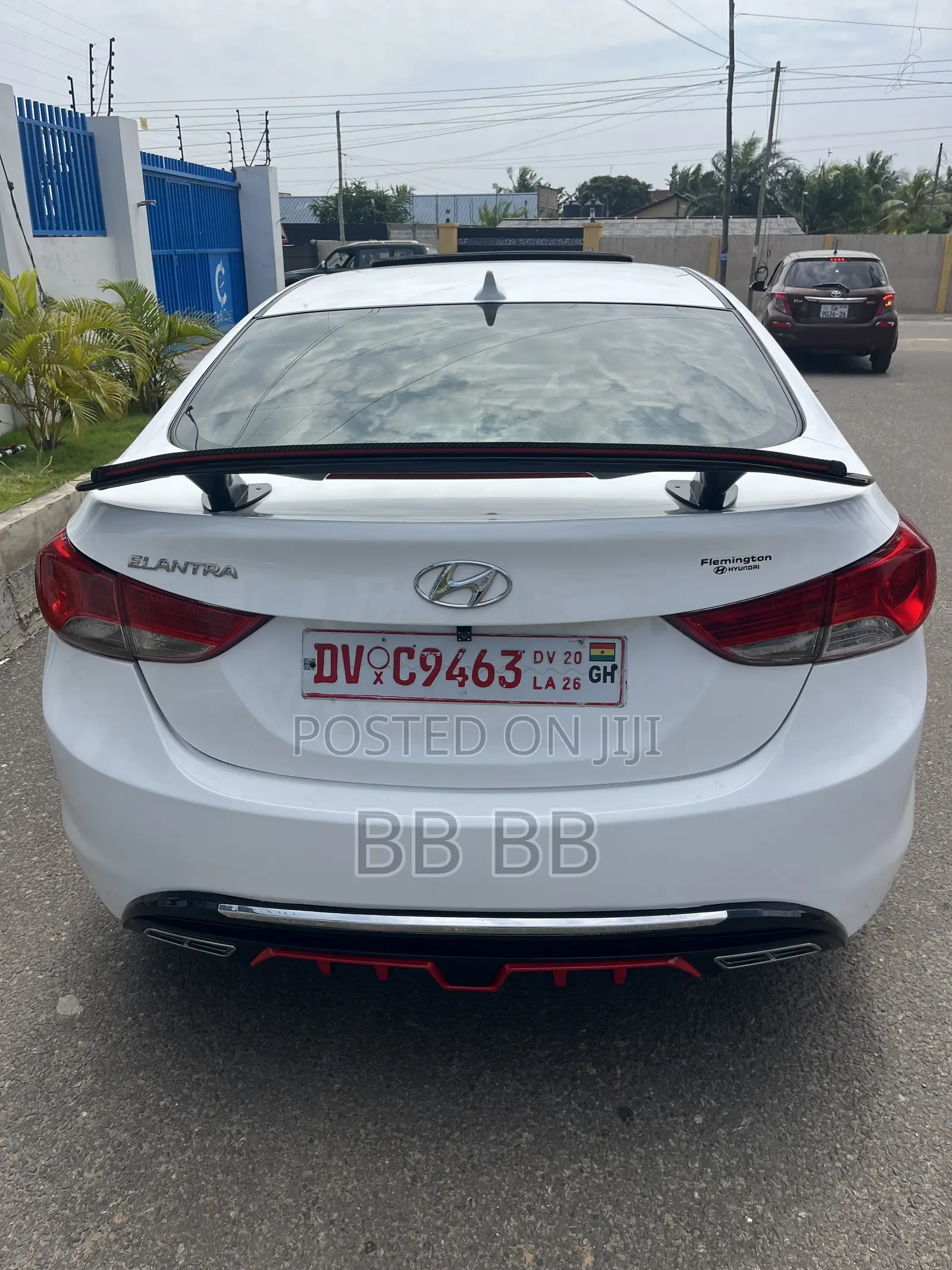 Hyundai Elantra 2013 White