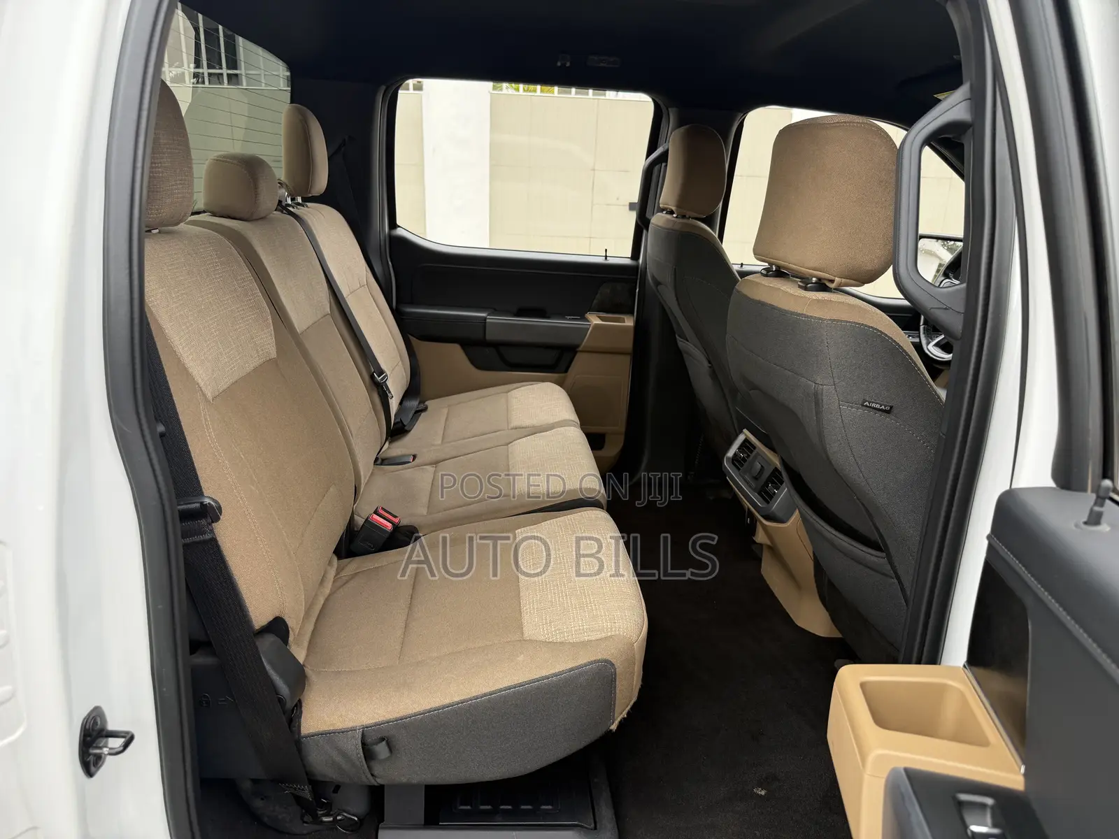Ford F-150 XLT 2022 White