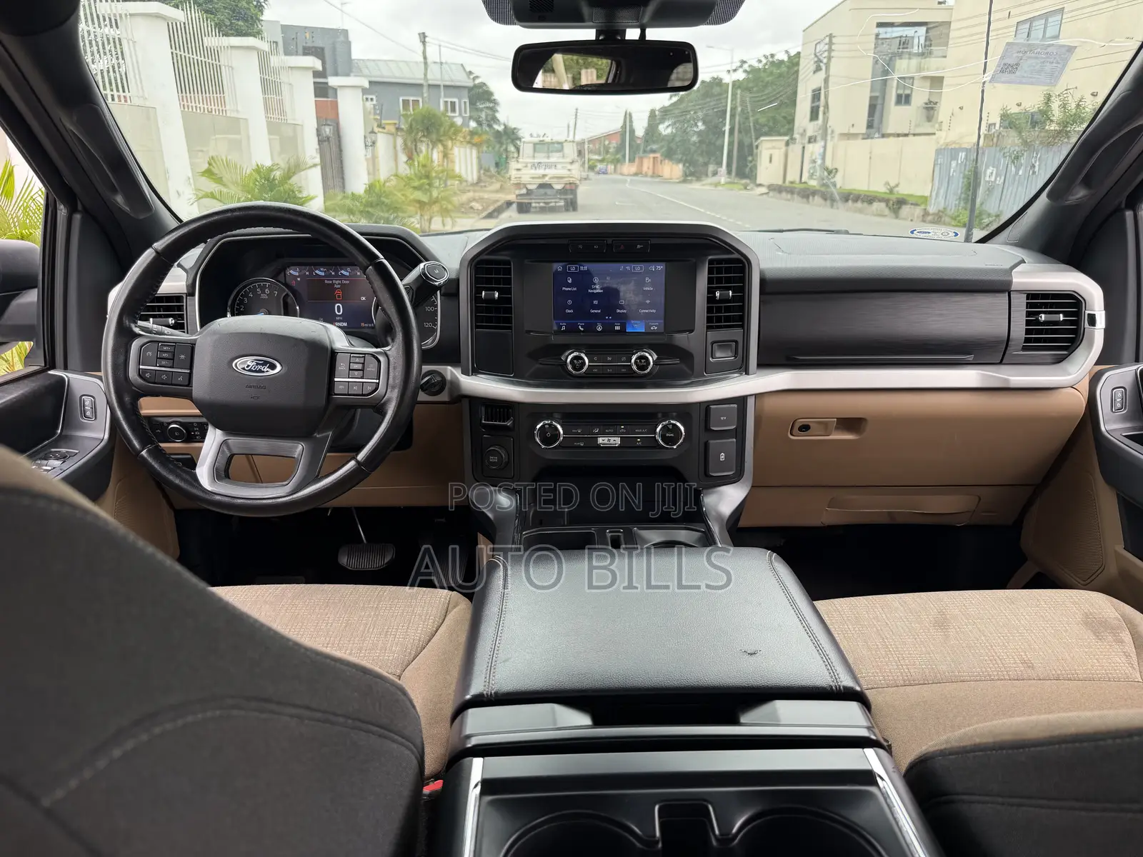 Ford F-150 XLT 2022 White