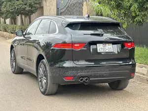 Jaguar XF 35t R-Sport AWD 2018 Black