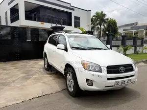 Toyota RAV4 2.5 Limited 4x4 2012 White
