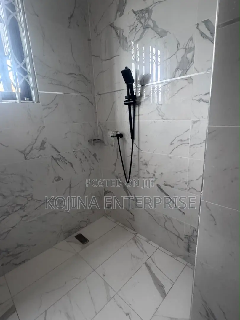 1bdrm Apartment in Ahenema Kokoben, Kumasi Metropolitan for rent