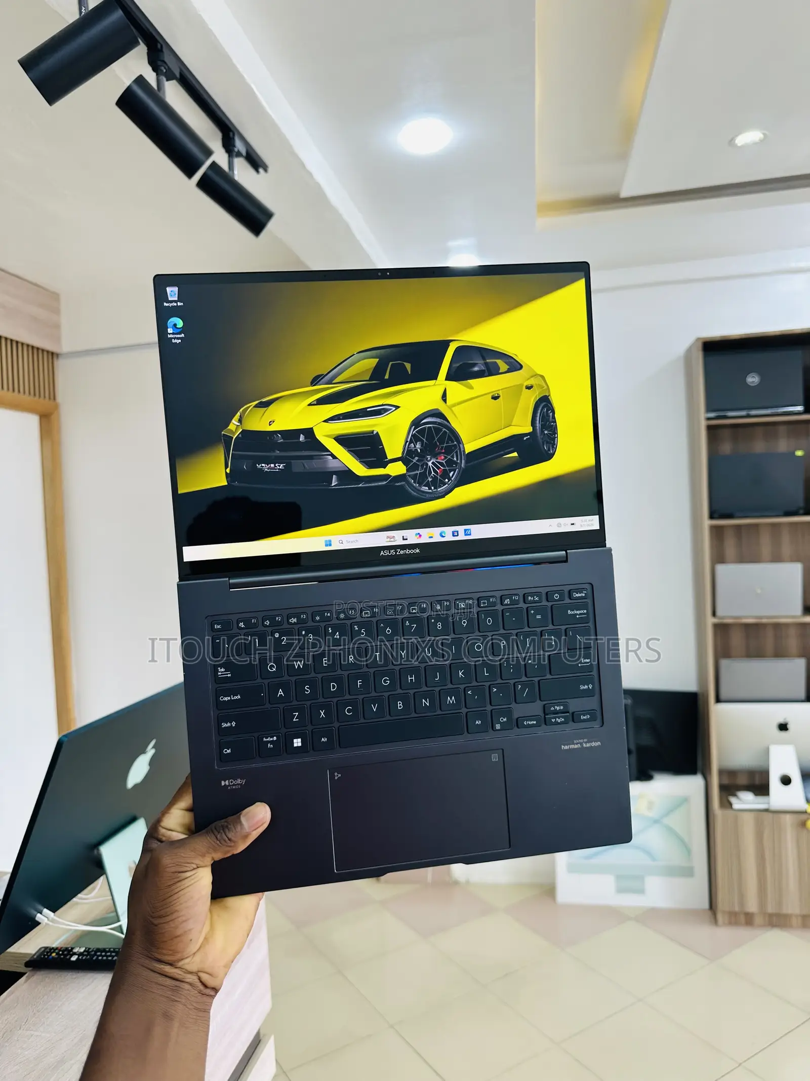 Laptop Asus Zenbook 14 8GB Intel Core i5 SSD 512GB