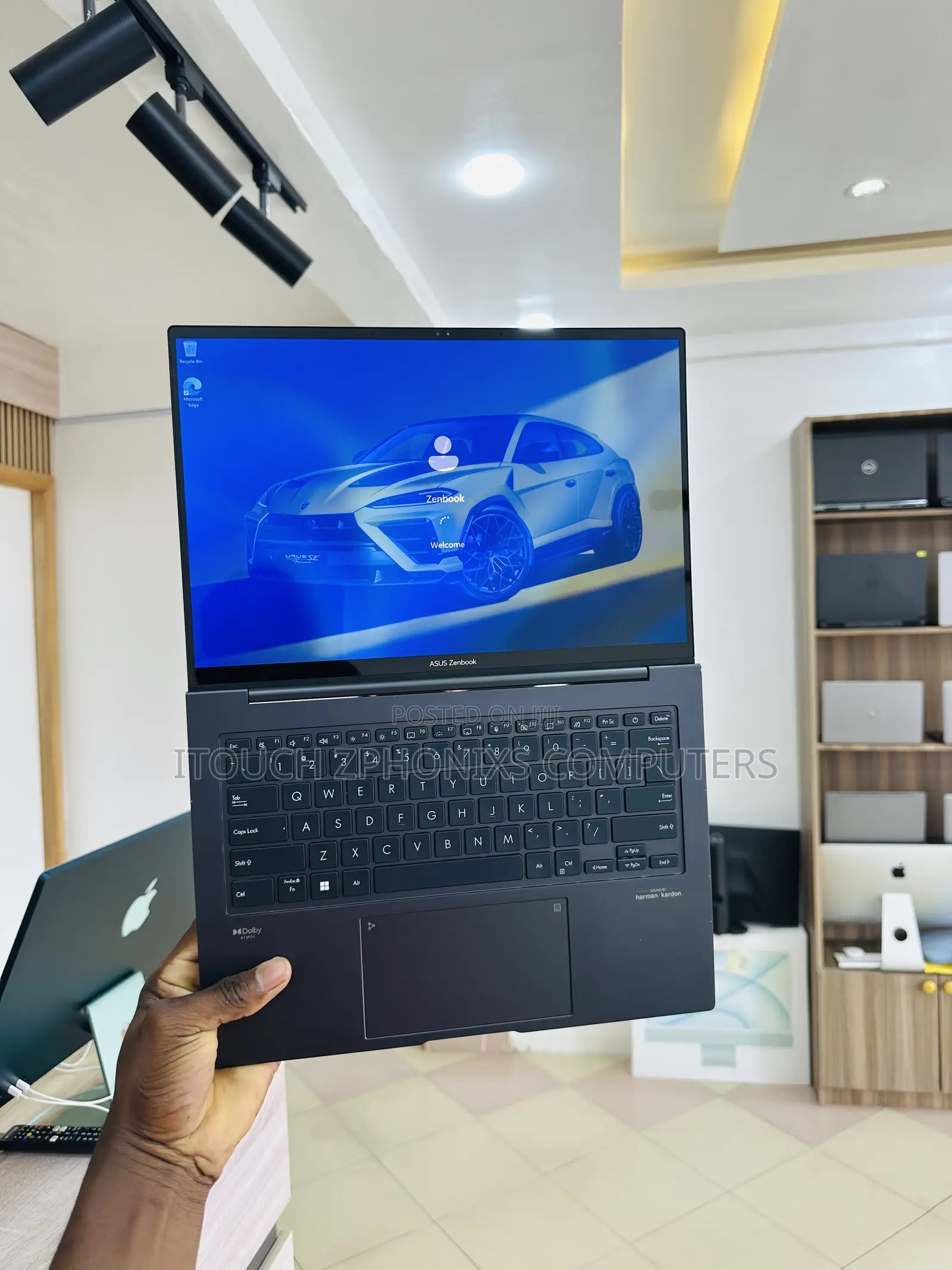 Laptop Asus Zenbook 14 8GB Intel Core i5 SSD 512GB