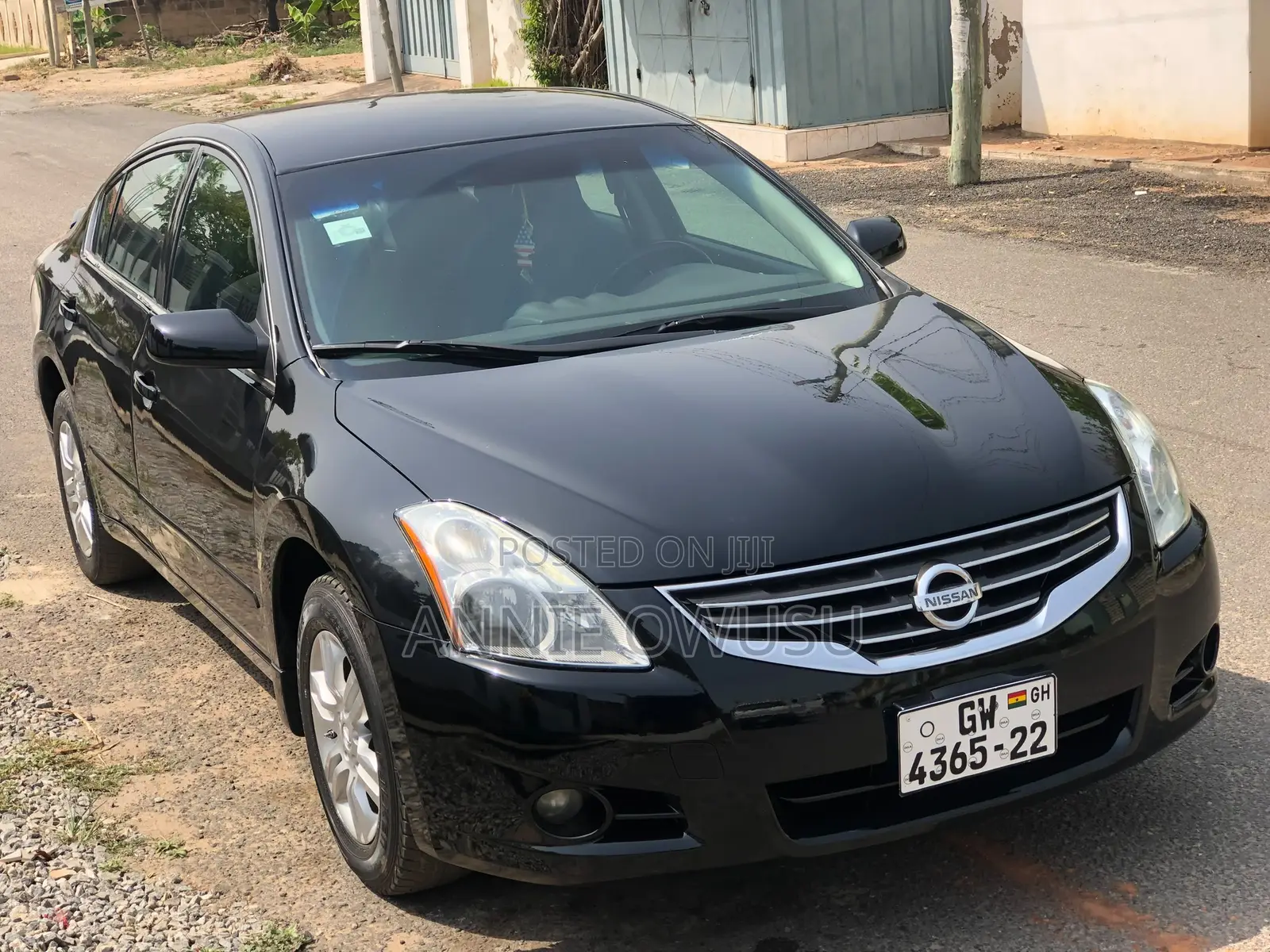Nissan Altima 2012 Black