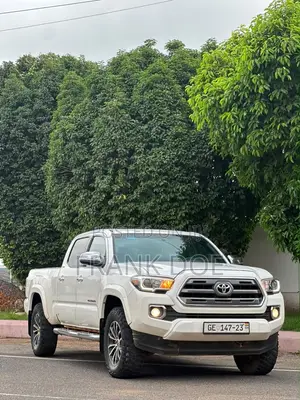 Toyota Tacoma 4dr Double Cab 2016 White