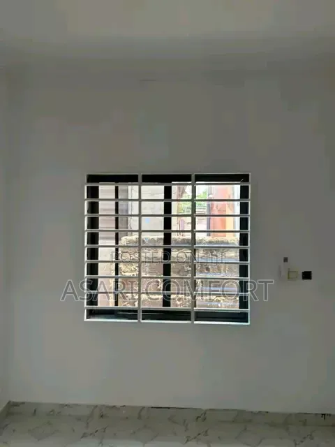 2bdrm Apartment in Cool, Ola Achool Area for rent