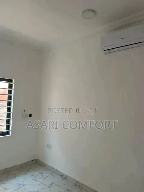 2bdrm Apartment in Cool, Ola Achool Area for rent
