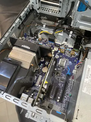 Desktop Computer HP Z2 G4 Mini 32GB Intel Core i9 SSD 512GB