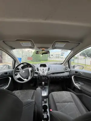 Ford Fiesta 2013 Silver