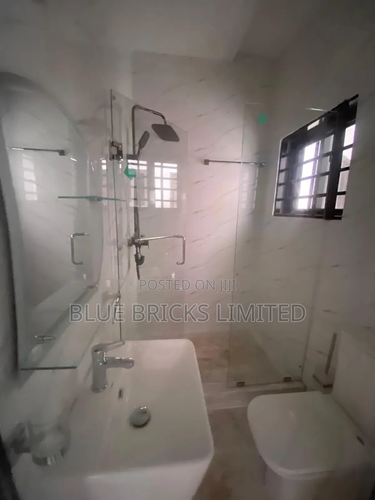 4bdrm House in Spintex, Manet Court for rent