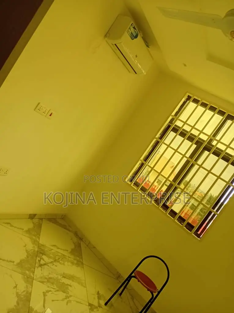 4bdrm House in Paraku, Kumasi Metropolitan for sale