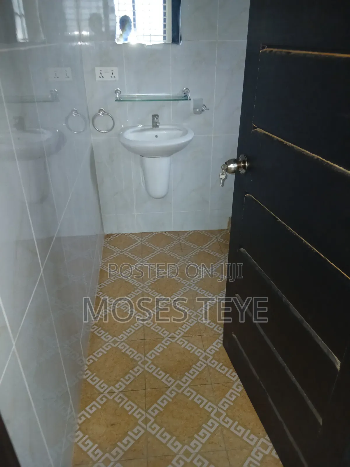Mini Flat in Mifund Real Estate, Amrahia for rent