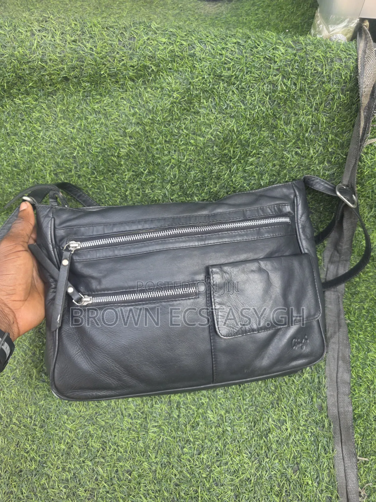 Gigi Crossbody Bag (UK Used)