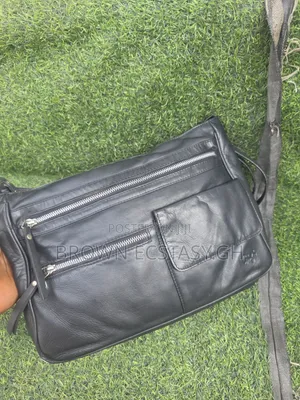 Gigi Crossbody Bag (UK Used)