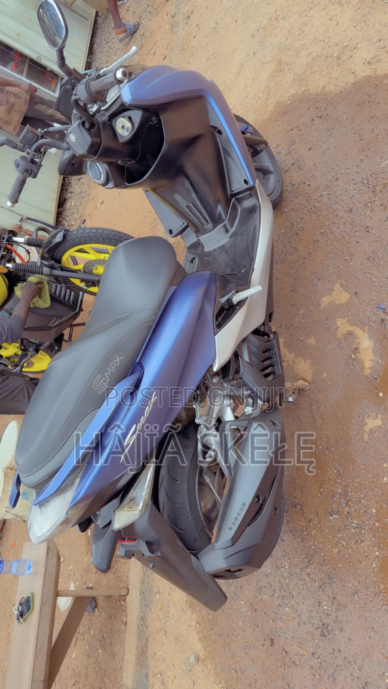 Yamaha 2018 Blue