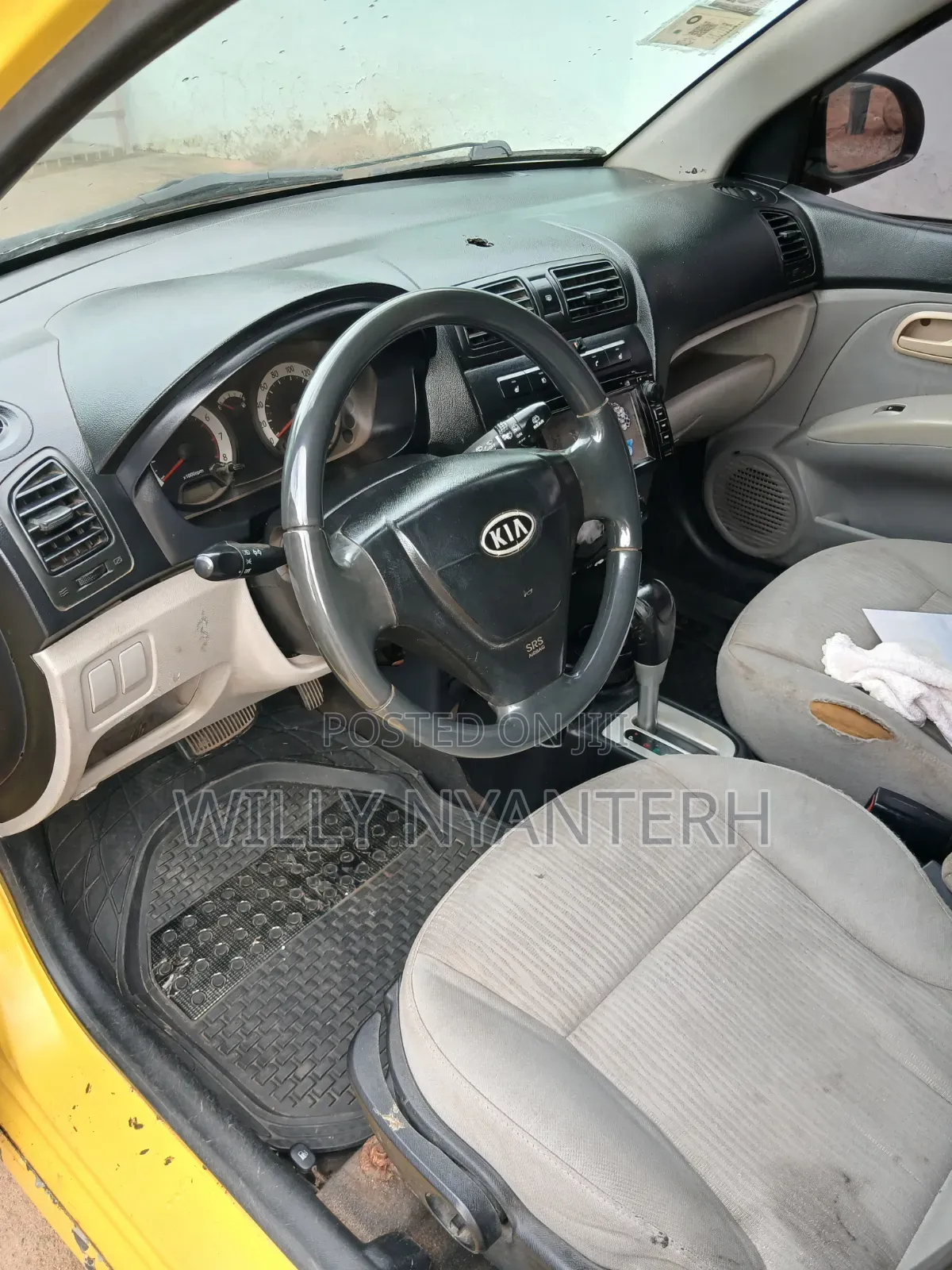 Kia Morning 2010 Yellow