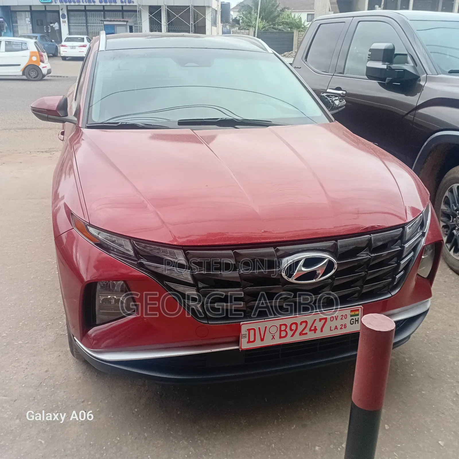 Hyundai Tucson SE 2022 Red