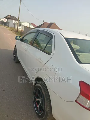 Toyota Belta 2013 White